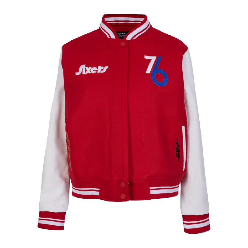 Perfect Tailoring NBA PHILADELPHIA 76ERS CITY EDITION 24-25 WOMEN'S RIB WOOL VARSITY JAC (RED/WHITE) Perfect Tailoring NBA PHILADELPHIA 76ERS CITY EDITION 24-25 WOMEN'S RIB WOOL VARSITY JAC (RED/WHITE)