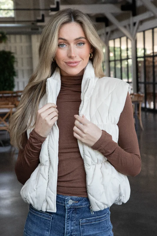 Low-key Luxury Cosmic Quilted Vest, Cream | Sadie & Sage