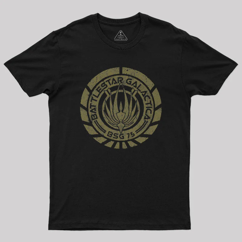 Sports Design Battlestar Galactica Crest Nerd T-Shirt