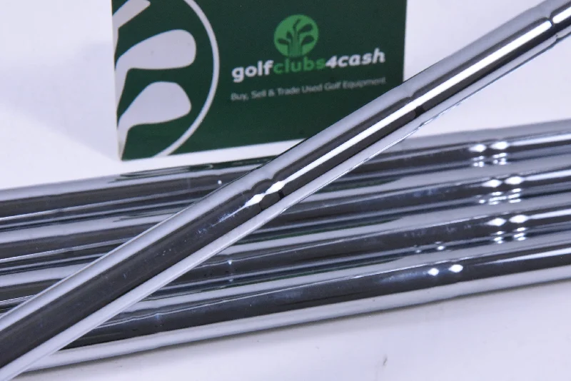 Breezy Style Dynamic Gold Pro R300 Iron Shafts / Regular Flex / Set Of 5 / .370 Tip / Uncut Breezy Style Dynamic Gold Pro R300 Iron Shafts / Regular Flex / Set Of 5 / .370 Tip / Uncut