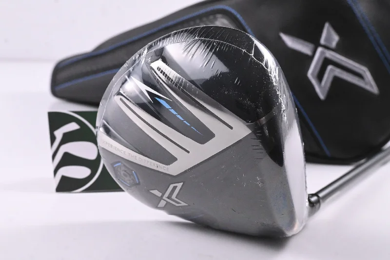 Personalized Design XXIO 13 Driver / 10.5 Degree / Regular Flex Miyazaki AX-III DST 42 Shaft Personalized Design XXIO 13 Driver / 10.5 Degree / Regular Flex Miyazaki AX-III DST 42 Shaft