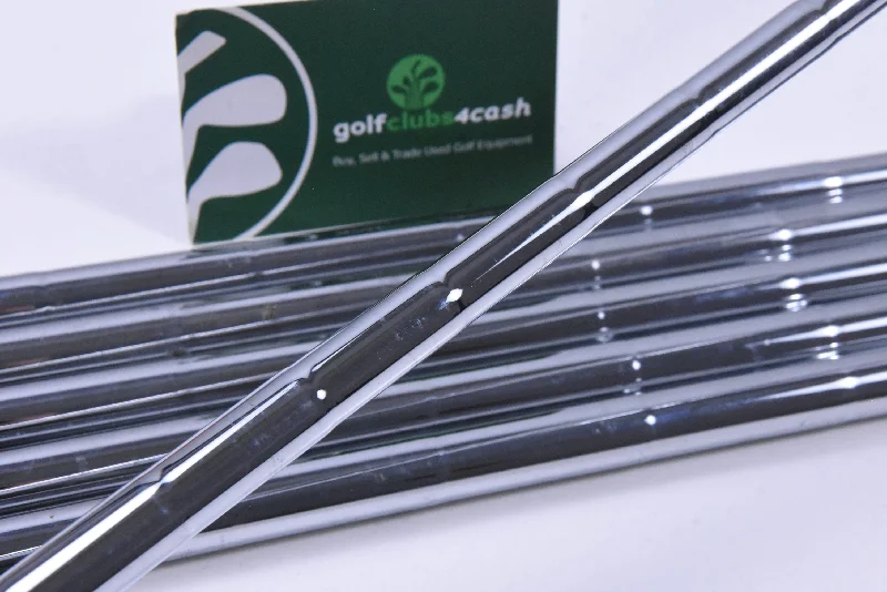 Lounge Chic Dynamic Gold SL S300 Iron Shafts / Stiff Flex / Set Of 6 / .370 Tip / Uncut Lounge Chic Dynamic Gold SL S300 Iron Shafts / Stiff Flex / Set Of 6 / .370 Tip / Uncut