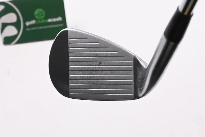 Exquisite Craftsmanship Titleist 620 CB Pitching Wedge / 47 Degree / X-Flex Project X Shaft Exquisite Craftsmanship Titleist 620 CB Pitching Wedge / 47 Degree / X-Flex Project X Shaft