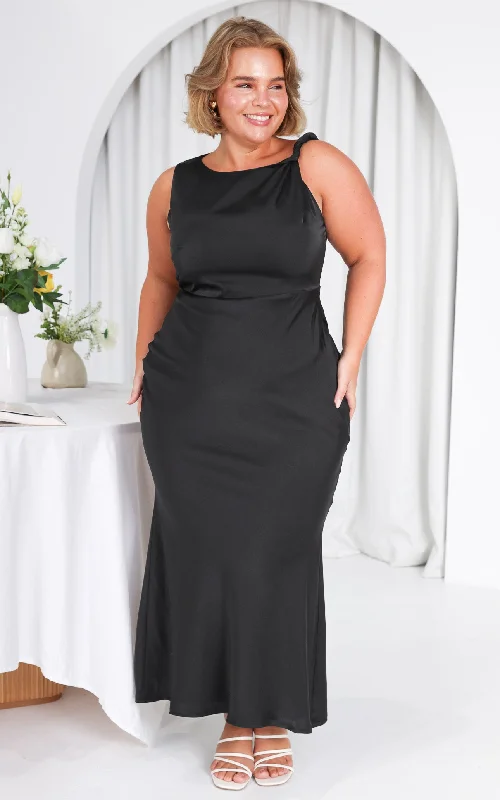 Minimal Comfort Mosse Maxi Dress - Black