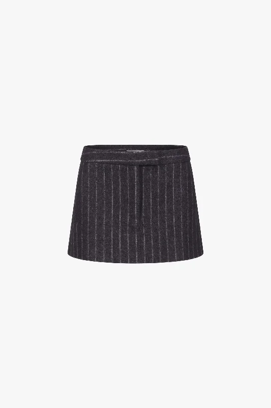 Thin Design Chalk Pinstripe Tailored Mini Skirt