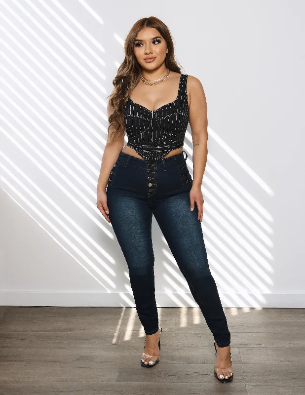 Amazing design So Extra Skinny with Pocket Buttons