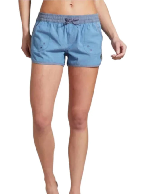 Classic Series Hybrid Board Short In Blue