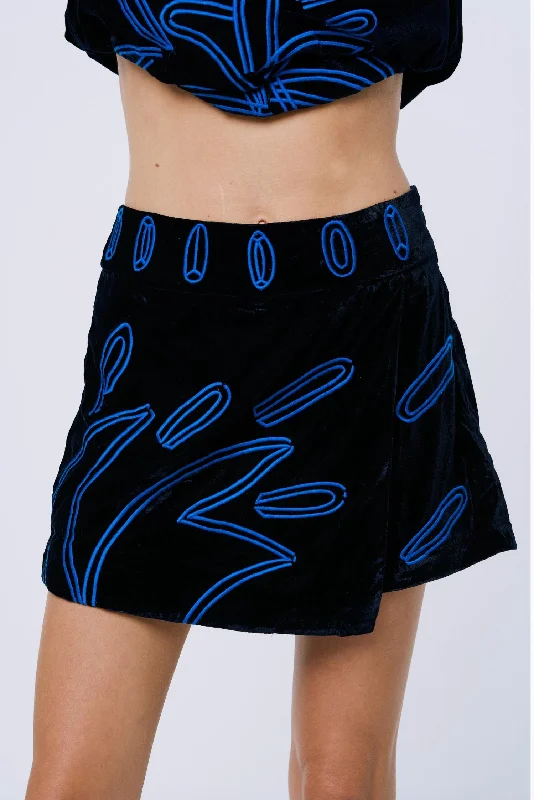 Street Fashion Rena Embroidered Velvet Skort In Navy