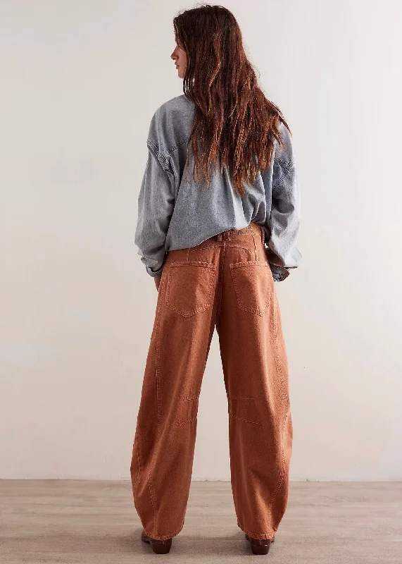 Trendy Traveler Free People - Good Luck Mid-Rise Barrel Jeans - Brown