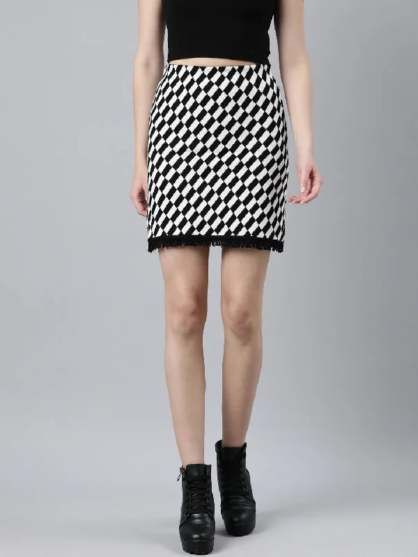 Advanced Customization Women Geometric Pencil Black Mini Skirt