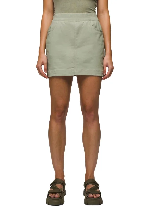 Lazy Style Halle E-Waist Skort In Juniper Green