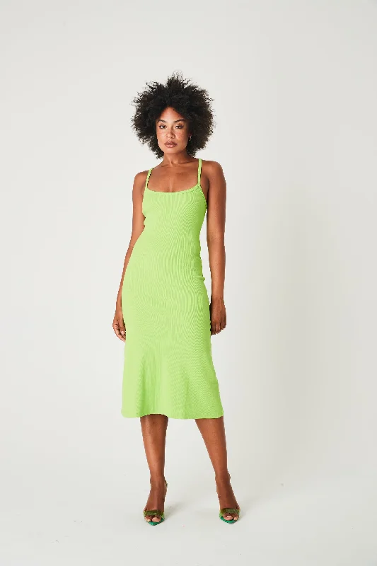 Elegant Design Summi Summi  - MIDI A LINE DRESS - GREEN