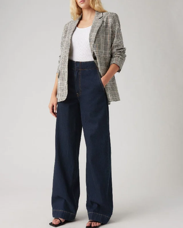 Short Design Levi's® Womens Ribcage Wide Leg Tailored Jeans - Slick Streets