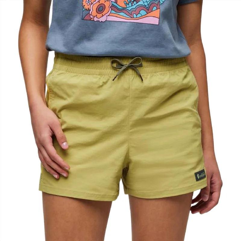 Floral Prints Women Brinco Short In Lemongrass