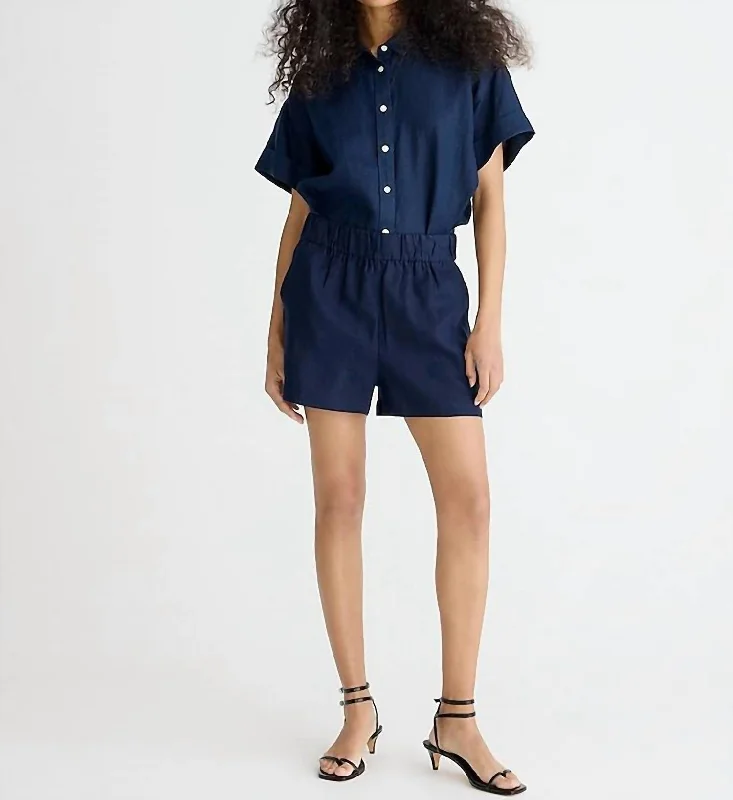 Breathable Design Tropez Short In Linen In Navy
