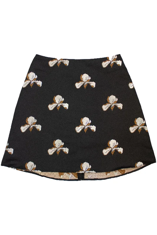 Elegant And Lazy Coop - Floral Mini Skirt