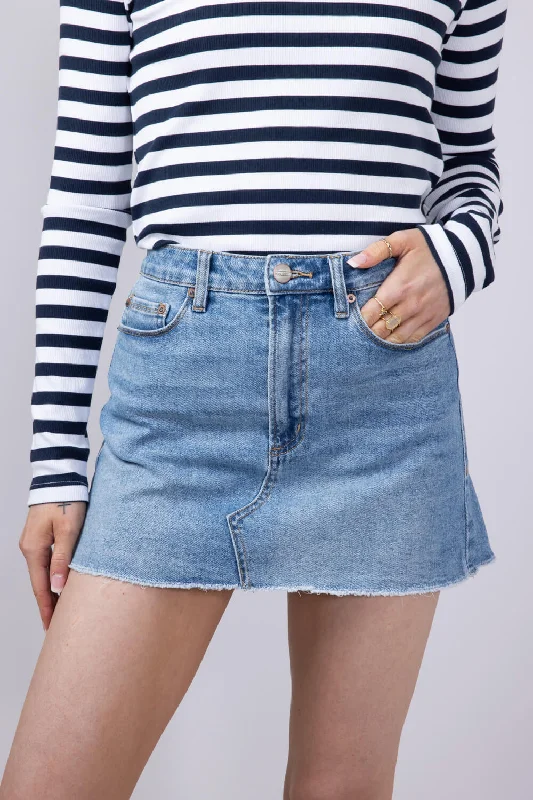 Comfortable and simple Mica High Rise Raw Hem Denim Mini Skirt for Women | MDP-K3478