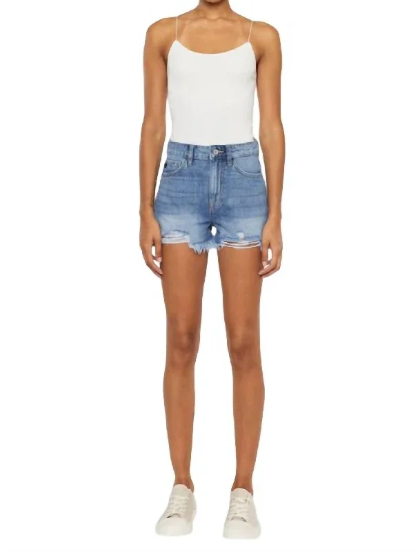 Simple Style Ivanna Ultra High Rise Mom Short In Medium