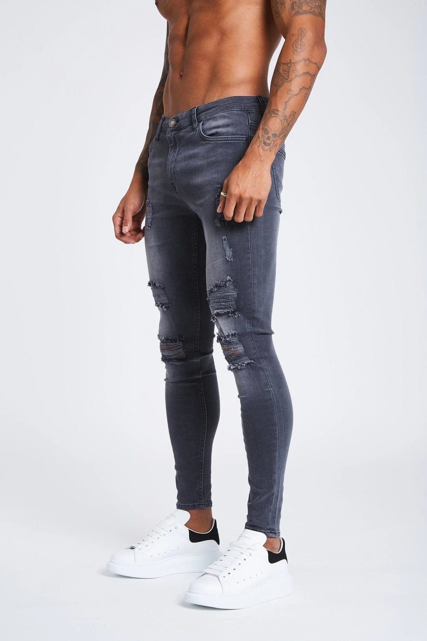 Goddess Outfit SKINNY FIT JEANS RIPPED & REPAIRED - LIGHT GREY