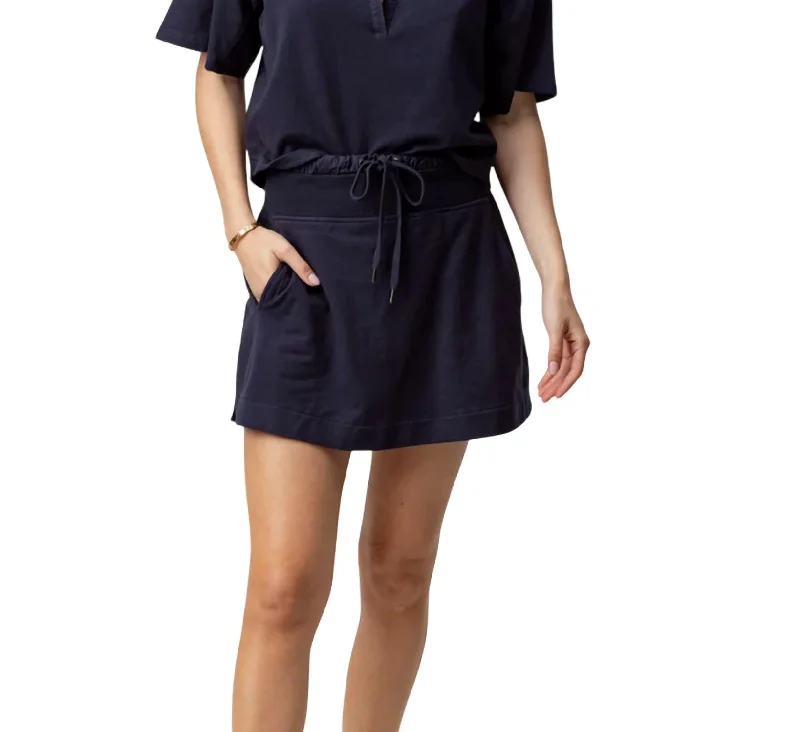 Trendy Traveler Faylinn Skort In Navy