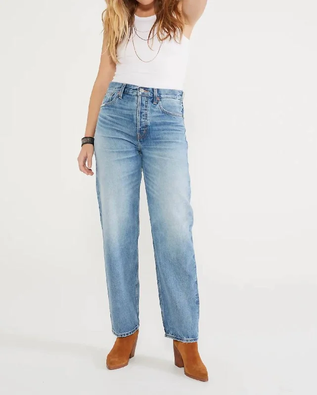 Celebrity Style Tyler Vintage Straight Jeans In North Shore