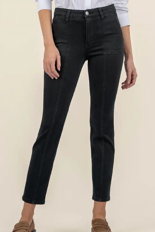 Warm and substantial Reece Straight Leg Jeans In Marine