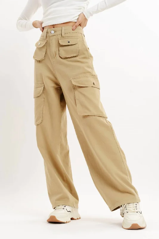 Free and comfortable Charlee Straight Leg Cargo Pants In Khaki