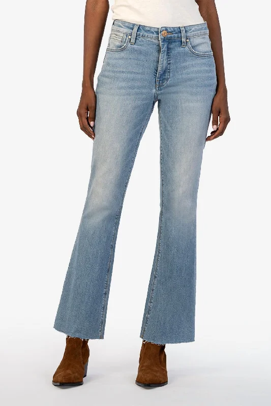 British casual Stella High Rise Jeans In Priorities W/ Medium Base Wash