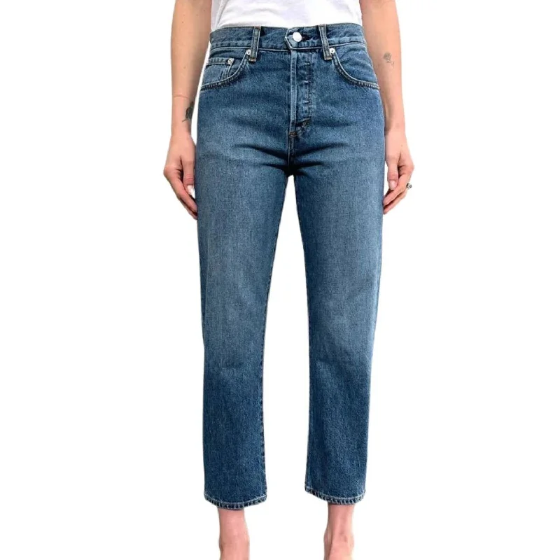 Elegant And Elegant Hype Jeans In Storm